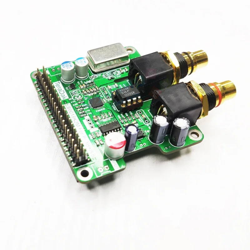 Raspberry 3B+Pi4 I2S DACES9018 - đánh giá và giá Raspberry Pi 4