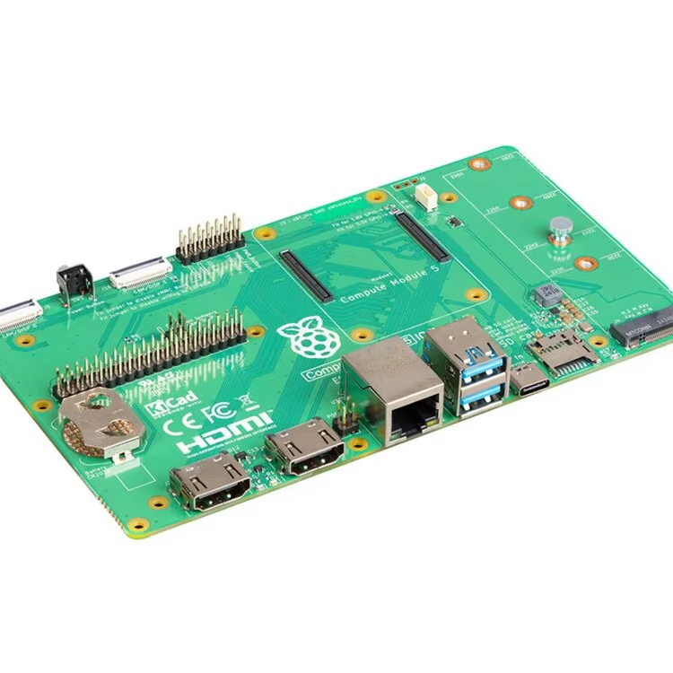 Raspberry Pi CM5 IO Board Boar - đánh giá và giá Raspberry Pi